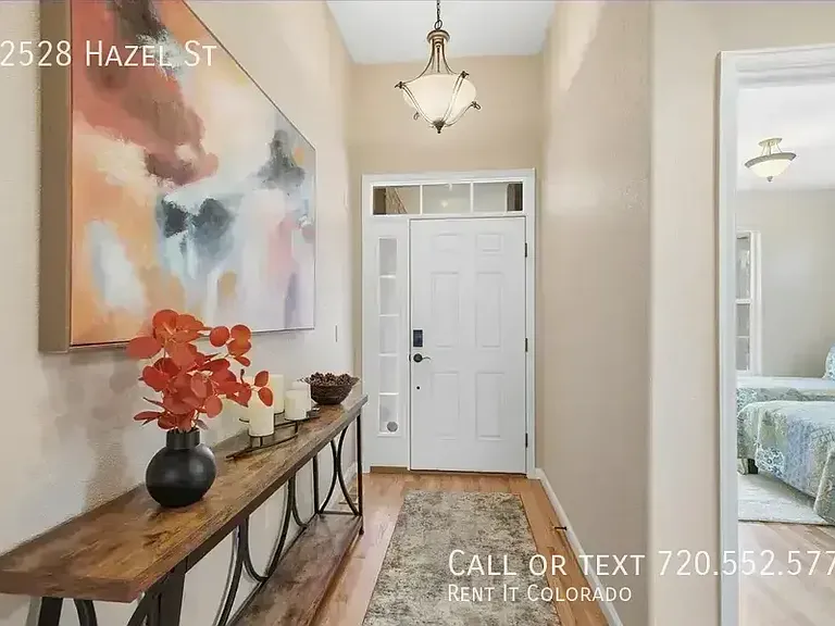 12528 Hazel St — Photo 4