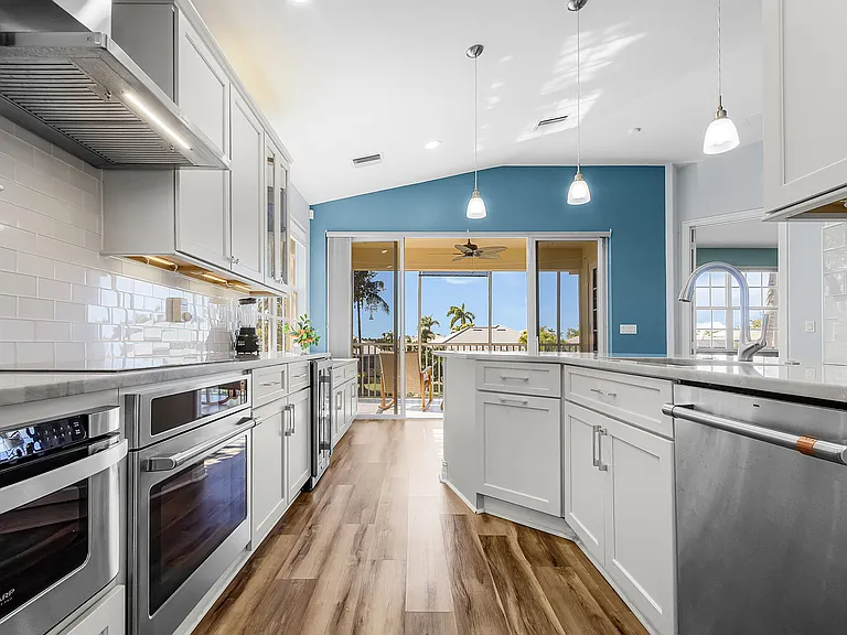 5610 Cape Harbour Dr #201 — Photo 9