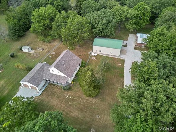 6269 Meadowlark Ln, Troy, MO 63379