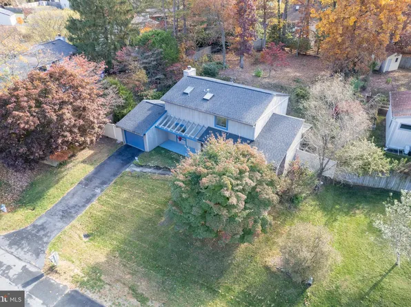 14721 Seneca Castle Ct, Gaithersburg, MD 20878