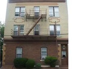 46 Calvert St APT 2D, Harrison, NY 10528