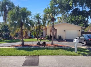 12020 NW 15th Ct, Pembroke Pines, FL 33026