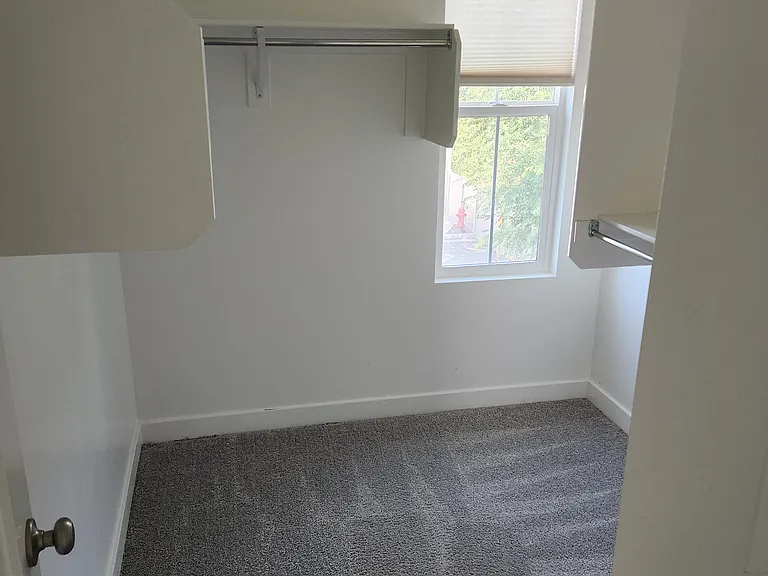724 E Cami Nicole Ln — Photo 23