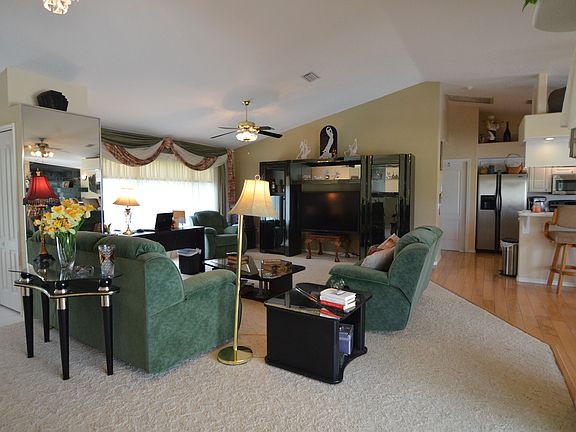 4th image of 24356 Nicobar Ln