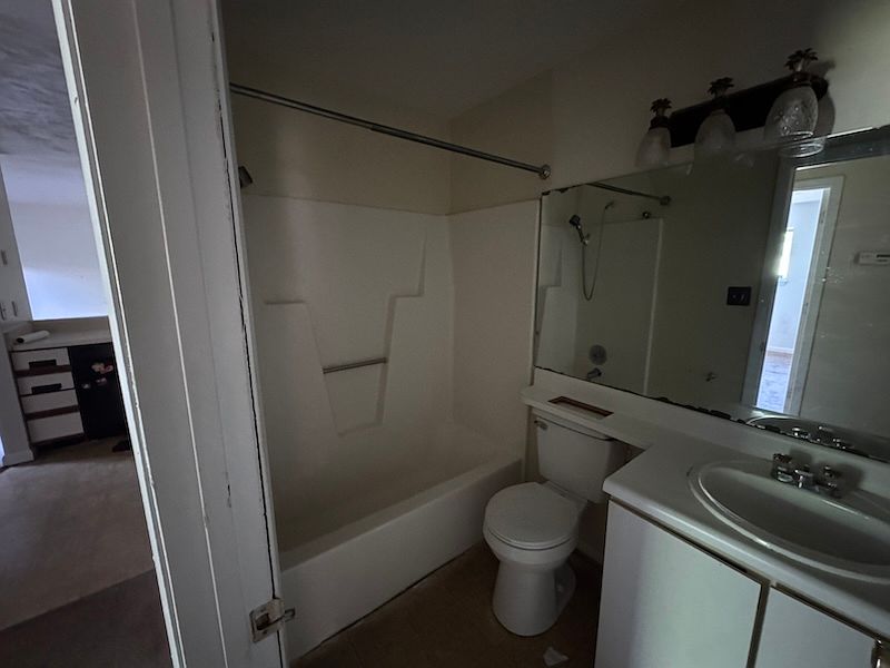 1st image of 1203 University Ter APT B