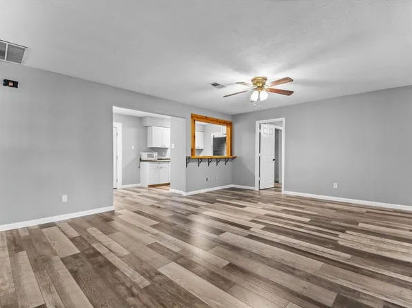 1040 Anglin Street, Trinity, TX 75862