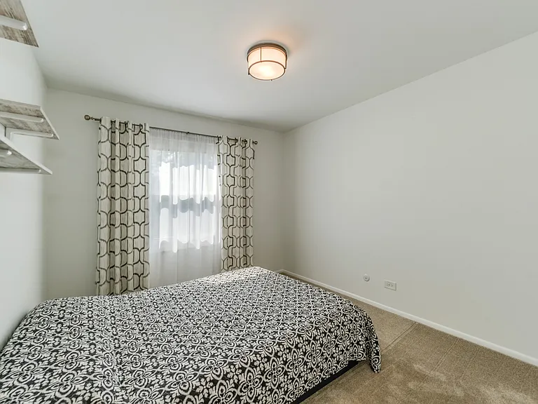 242 Harvest Ct — Photo 13