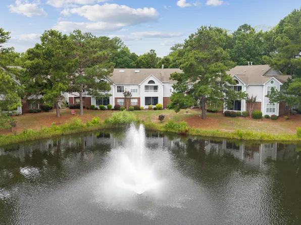 4126 Breezewood Drive Apt 202, Wilmington, NC 28412