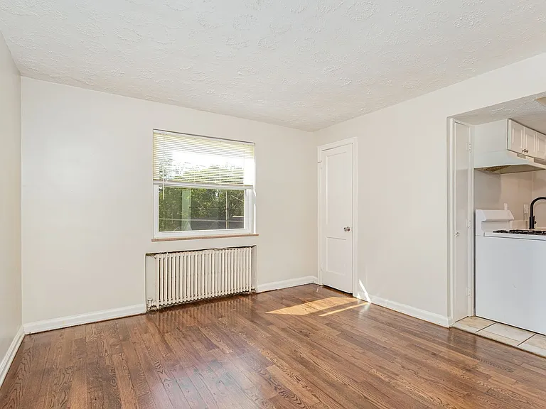 4220 Webster Ave #1 — Photo 3