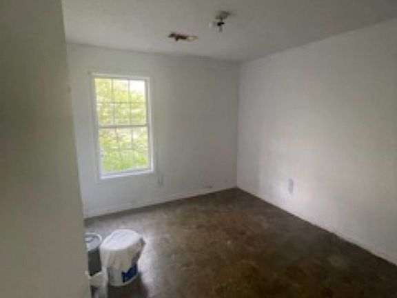 5th image of 8193 Leighton Ln