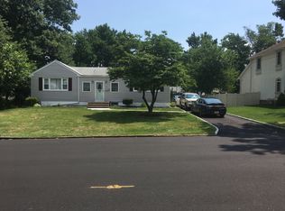 40 Columbia Ave, Colonia, NJ 07067