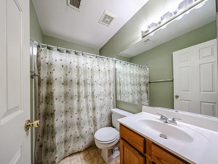 10935 W Ruth Ave — Photo 15