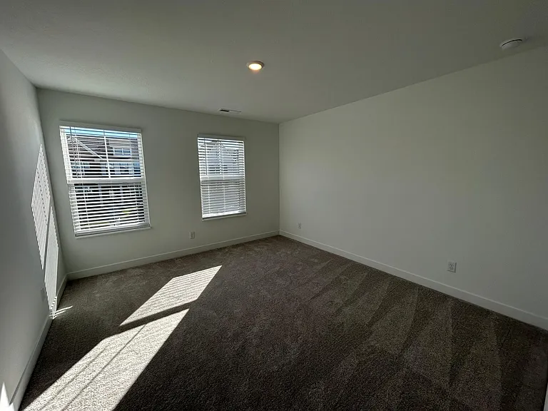 2138 Ryder Pl — Photo 23