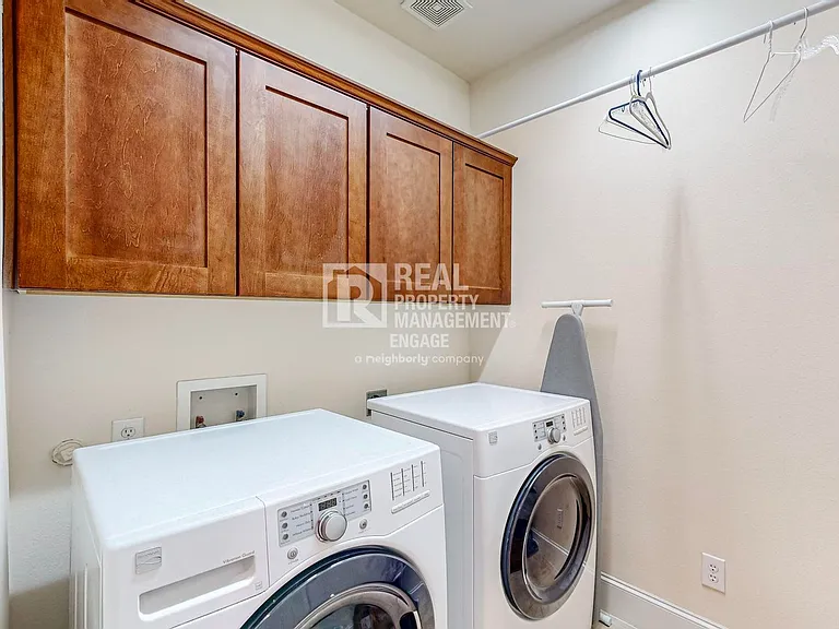 1600 Abrams Rd #39 — Photo 10