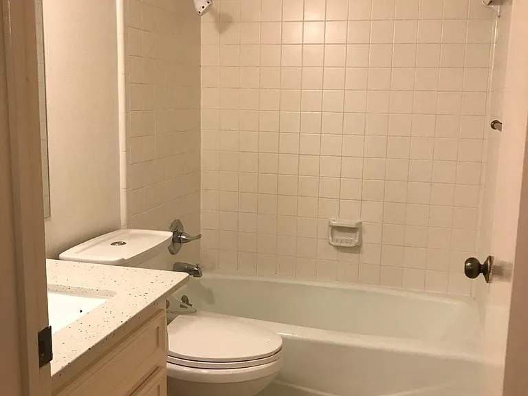 11203 Oak View Dr — Photo 11