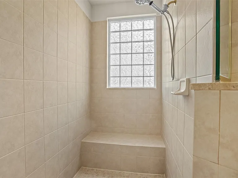 26207 Avenida Las Colinas — Photo 22