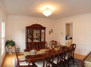 16750 Sudley Rd, Centreville, VA 20120