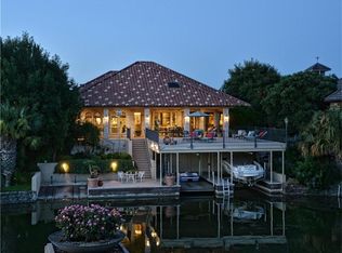 88 Applehead Island Dr, Horseshoe Bay, TX 78657