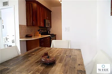 Sold by WIRE International Realty