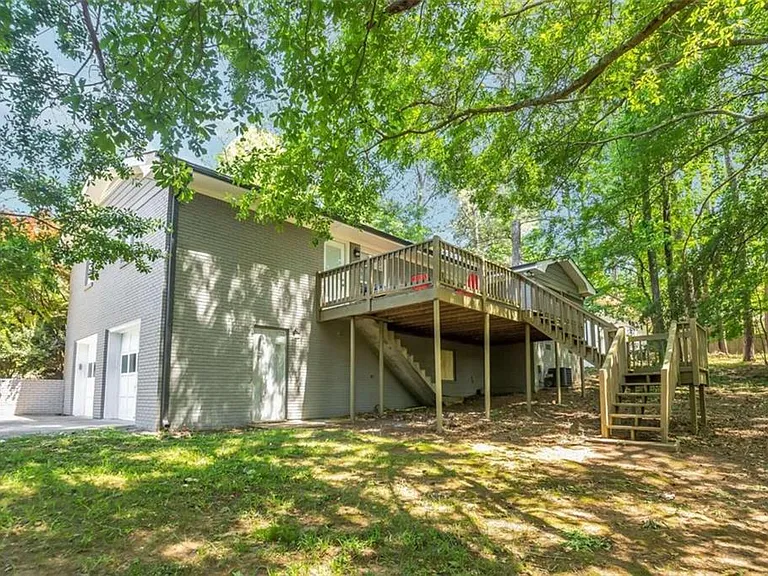 1386 Sandtown Rd SW — Photo 22