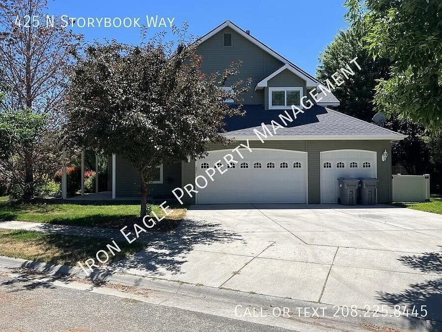 3 bed, 3.0 bath, 2514 sqft, $2,975 — Photo 2