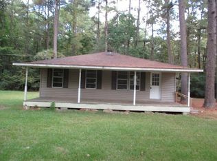 60 H Strange Rd, Lecompte, LA 71346