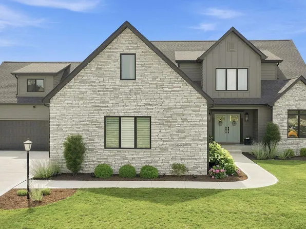 10664 Chestnut Creek Blvd, Fort Wayne, IN 46814