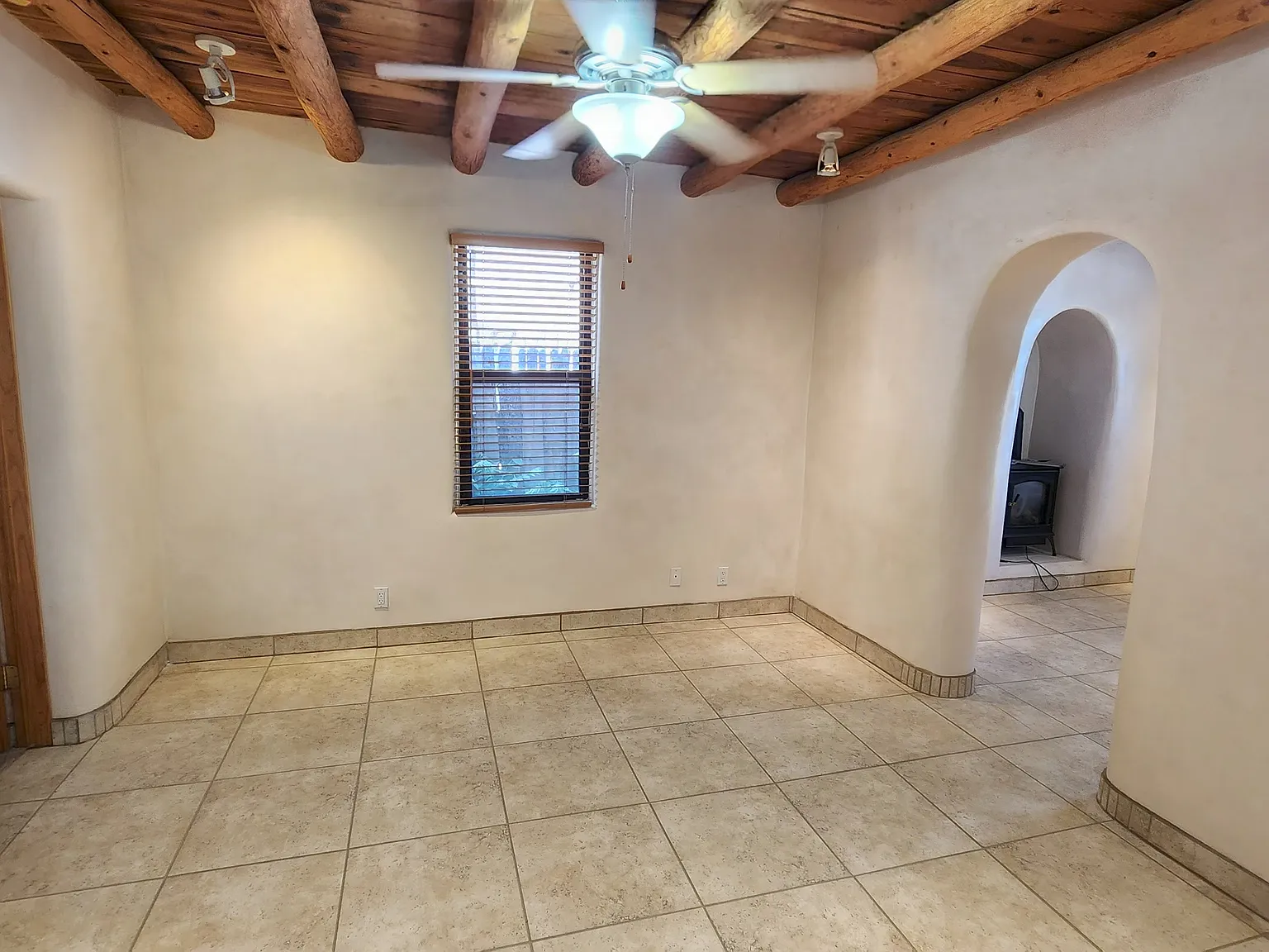 1 bed, 1.5 bath, 1500 sqft, $2,400 — Photo 4