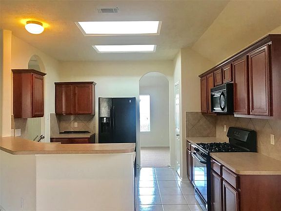 4th image of 6439 Bonnie Chase Ln