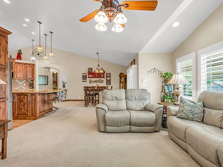 11159 S Via Encantada Way — Photo 13