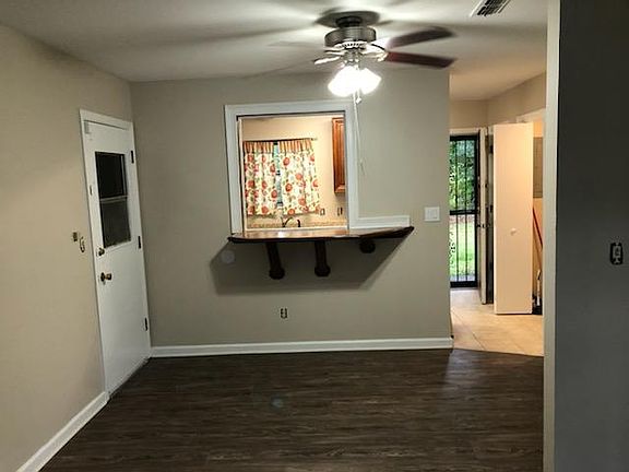 2nd image of 2302 Green Forest Dr APT A