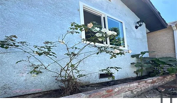 4 bed, $4,300 — Photo 2