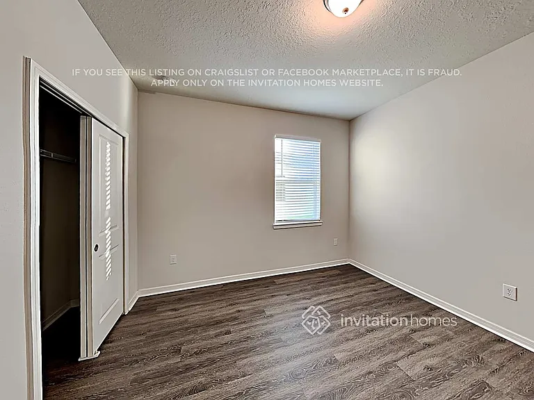 5190 Royal Point Ave — Photo 11