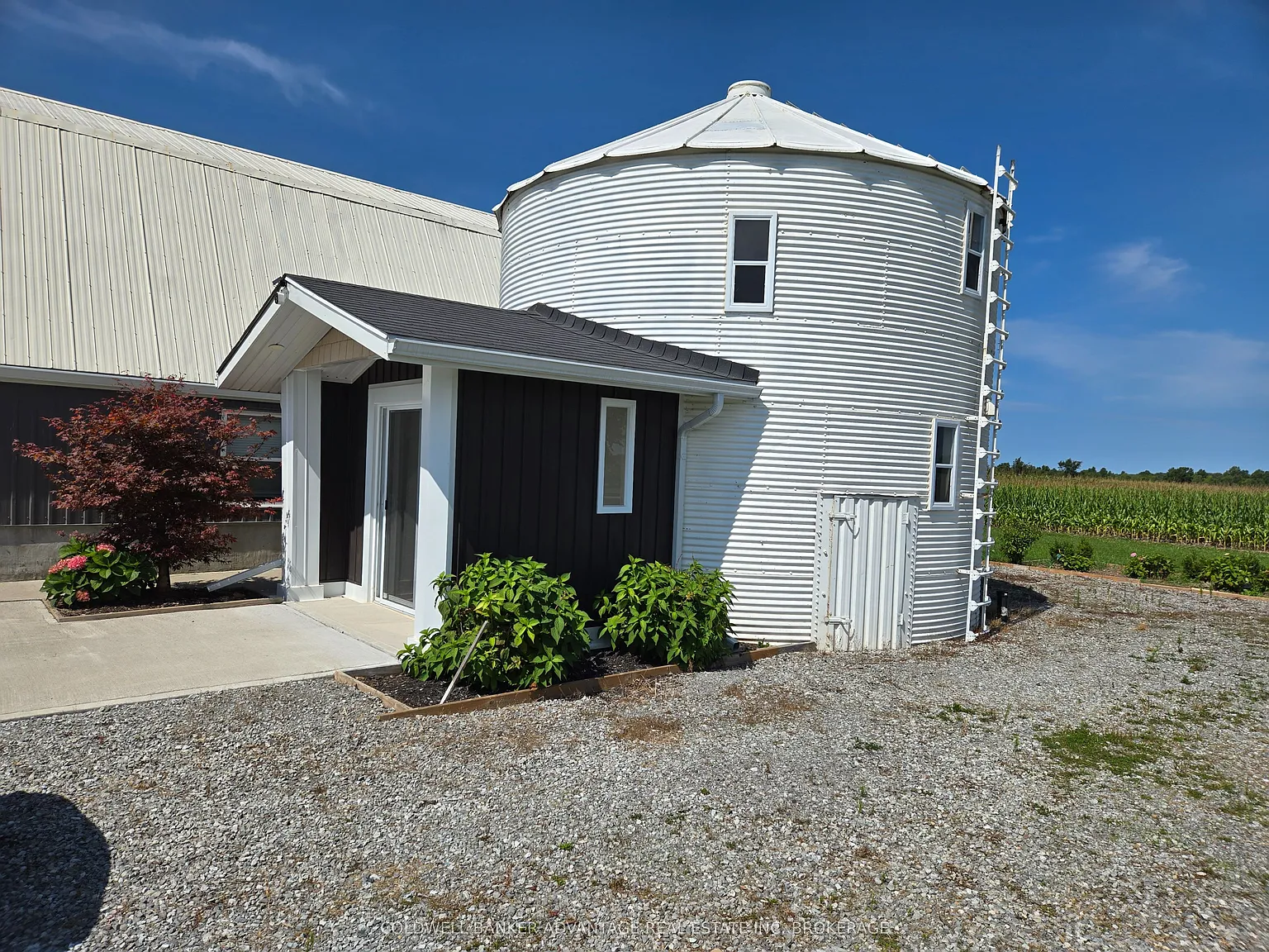 1 bed, $1,800 — Photo 2