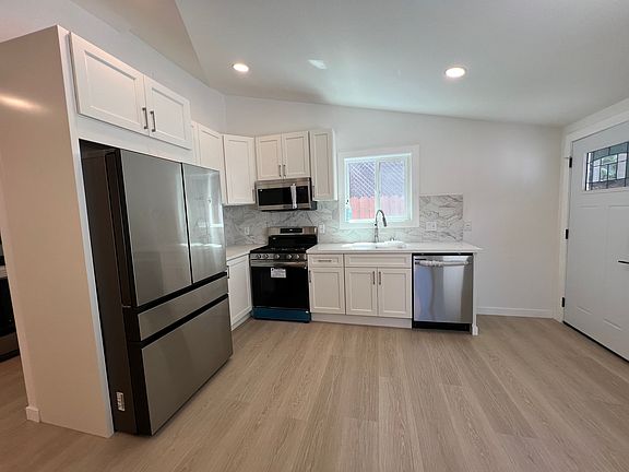 3rd image of 4608 James Ave