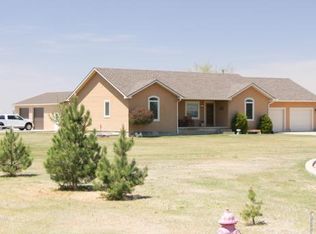 1601 N 5th St, Cimarron, KS 67835