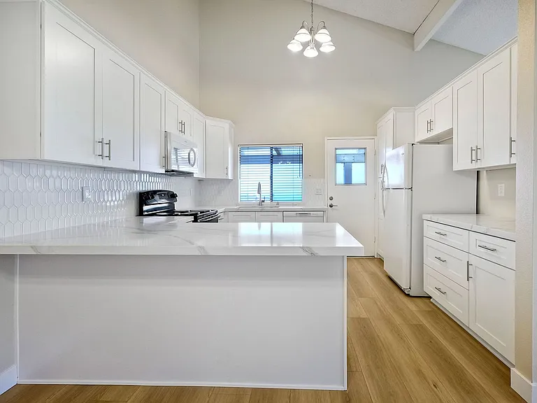 236 Calle Cuervo — Photo 8