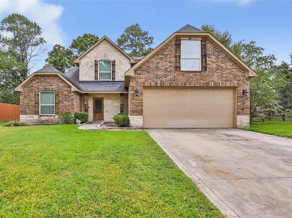 1922 Shark Ct, Crosby, TX 77532