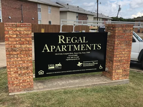 Regal Apartments Photo 1