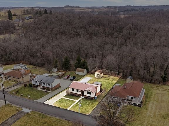 4th image of 504 Fannie Street Ext