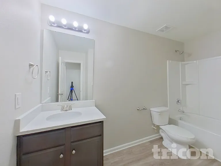 3627 Alexander Forest Dr — Photo 14