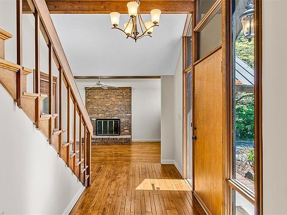 4th image of 5214 Overlea Dr