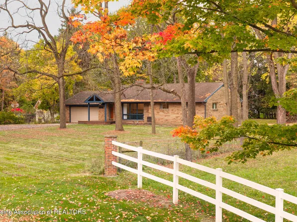 4215 Hulett Rd, Okemos, MI 48864