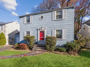 9 High St, Bloomfield, NJ 07003