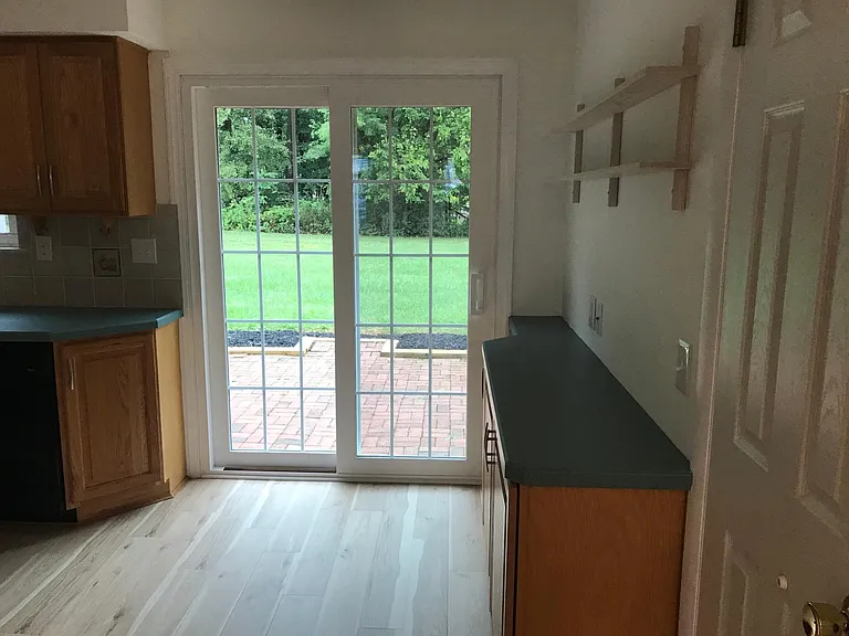 2420 Hillock Ct — Photo 5