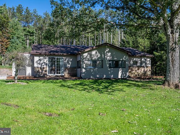 3rd image of 4866 Cranesville Rd