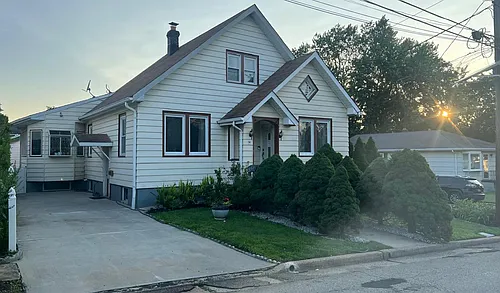 14 Nelson Ave Photo 1