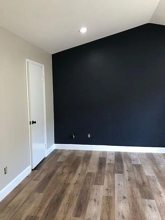 4 bed, 2052 sqft, $4,500 — Photo 4