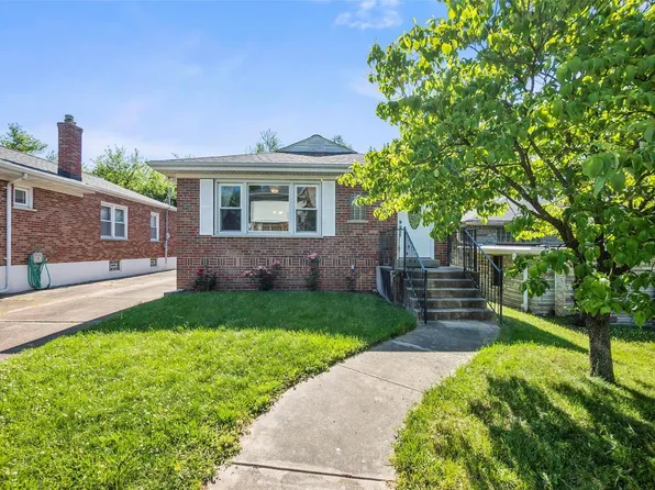 5028 Hi View Ave, Saint Louis, MO 63119