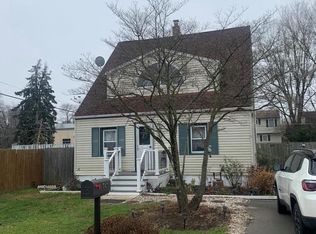 742 Keystone St, Croydon, PA 19021